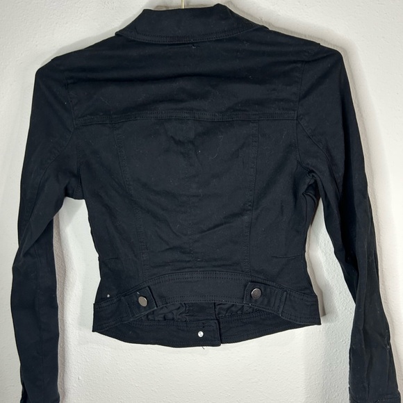 Tinsel Town Black Denim Jacket Women’s Small Button Front Cropped Fitted - Picture 5 of 5